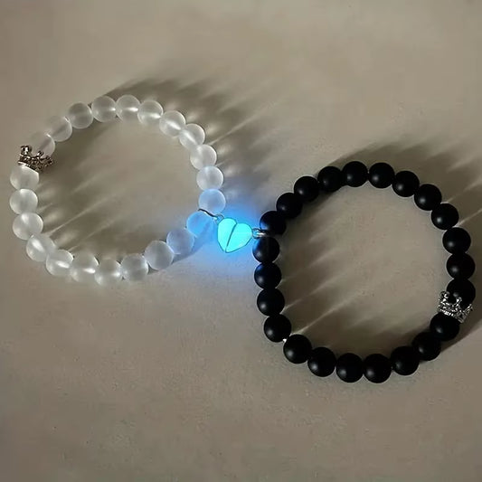 2Pcs Handmade Crown Beaded Charms Bracelet Luminou Heart Glow in the Dark Couple Bracelet for Lover Men Women Fluorescent Gift